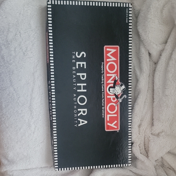 Sephora Monopoly Game Complete Set - Picture 4 of 15